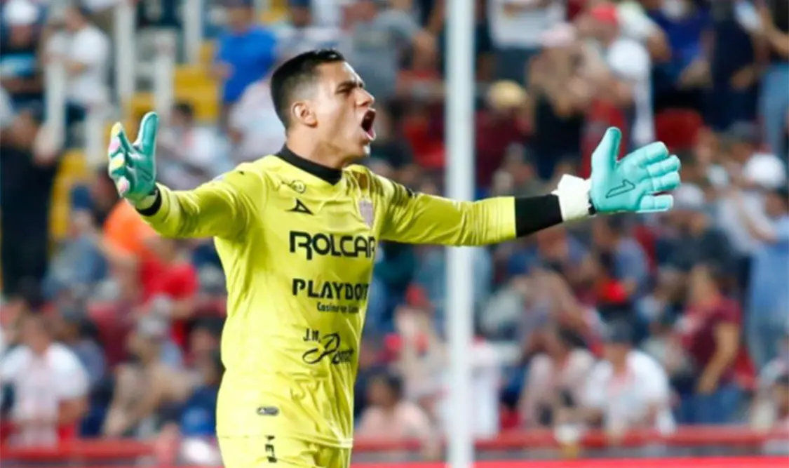 En el último semestre, Jiménez defendió los colores del Necaxa en la sub-23 al disputar 10 partidos del Apertura 2023, en los que acumuló 900 minutos y 2 tarjetas amarillas. Agencias