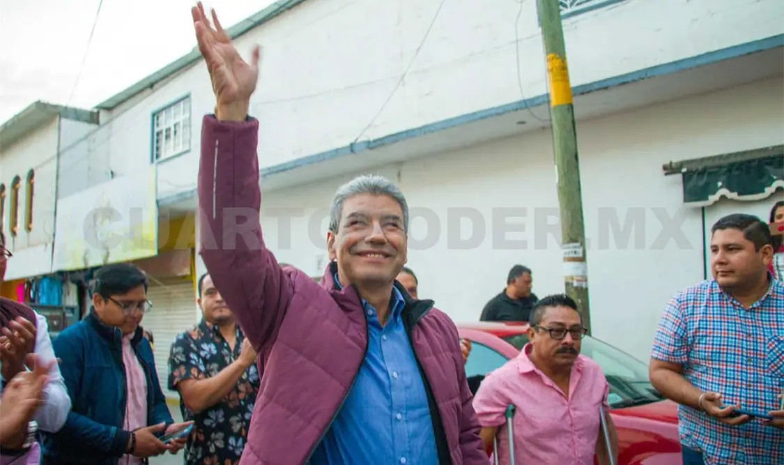 A la cabeza Aquiles Espinosa en Tuxtla