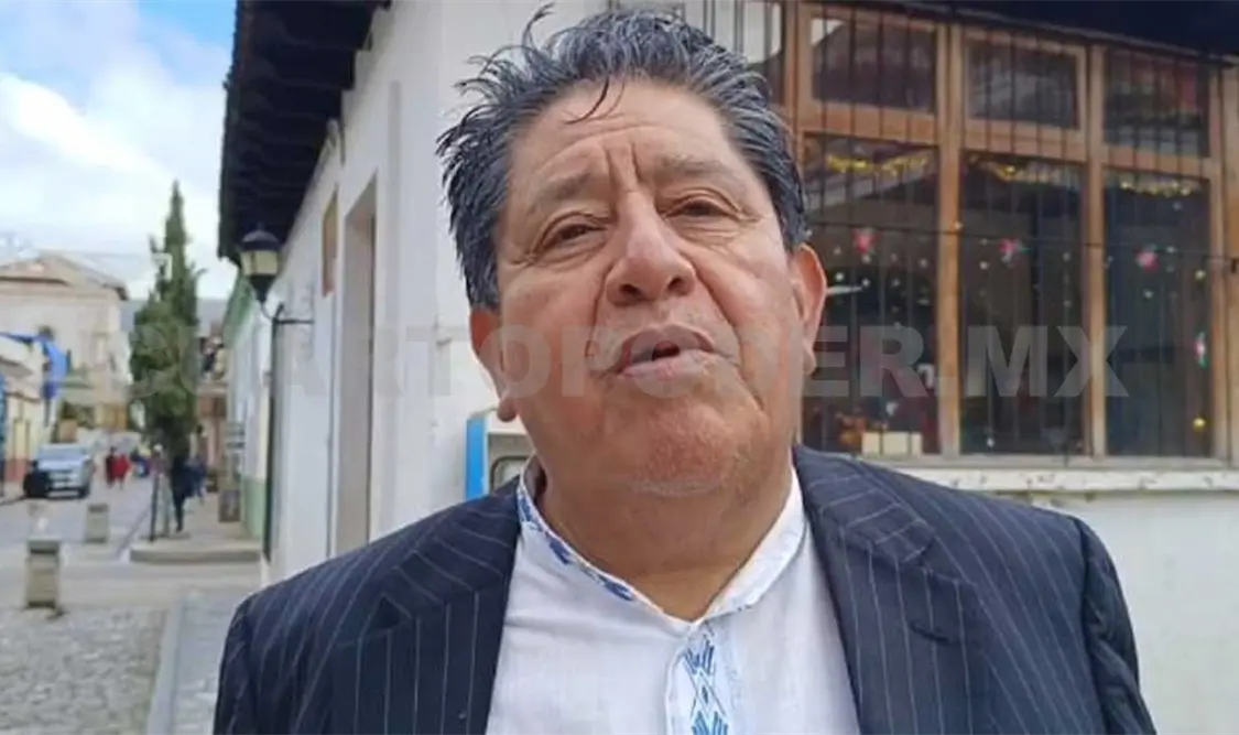 Esdras Alonso se deslinda de la quema de libros