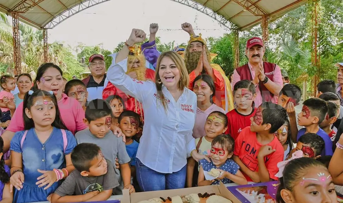 Rosy Urbina, alcaldesa con licencia, visitó la colonia Tres de Marzo. Víctor Sánchez / CP