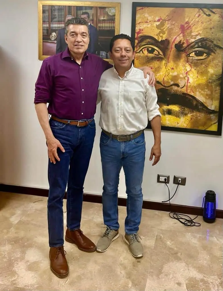Se reúne Llaven Abarca con el gobernador Rutilio Escandón
