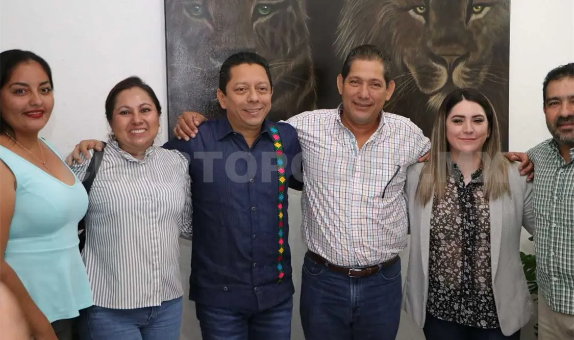 Llaven Abarca realiza acciones en favor de la 4T