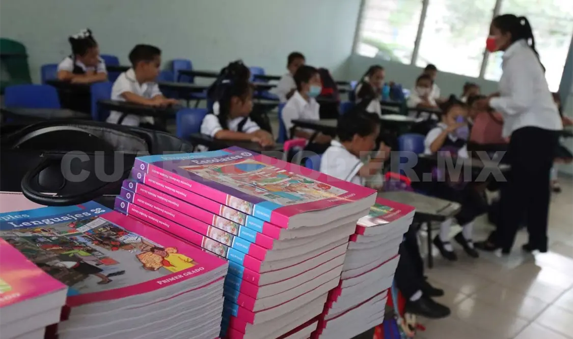 Niñas, niños y jóvenes regresaron a las aulas