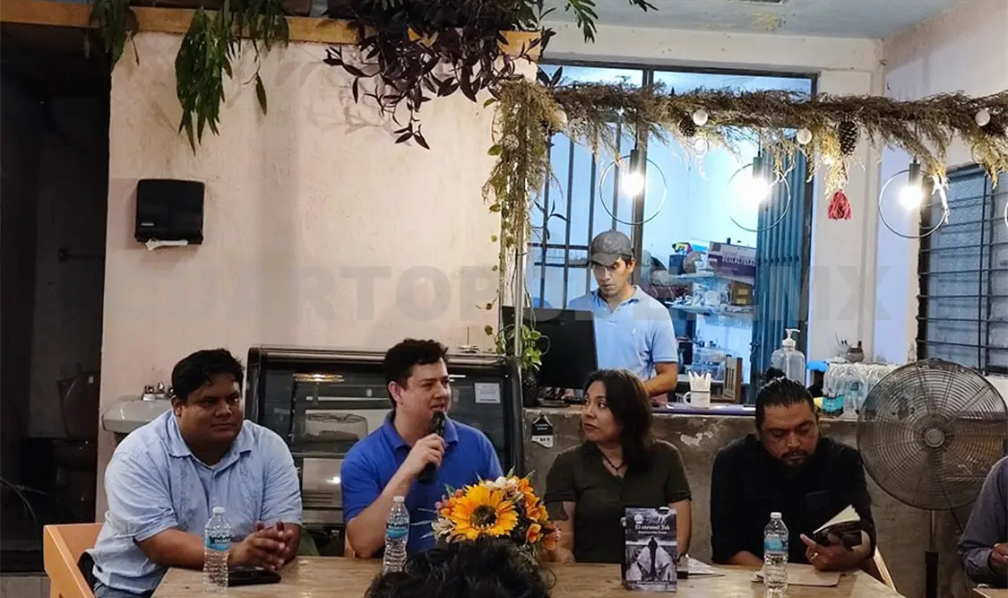 Presentan el poemario El coronel Tek