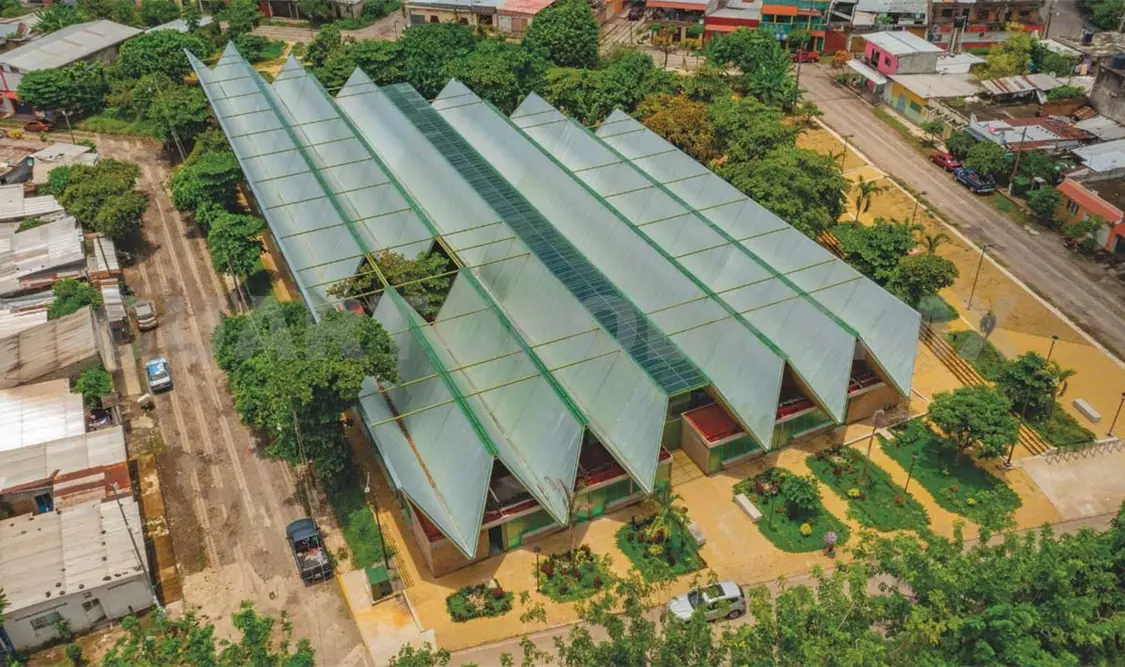 Galardonan a Mercado de Guadalupe con el Prix Versailles