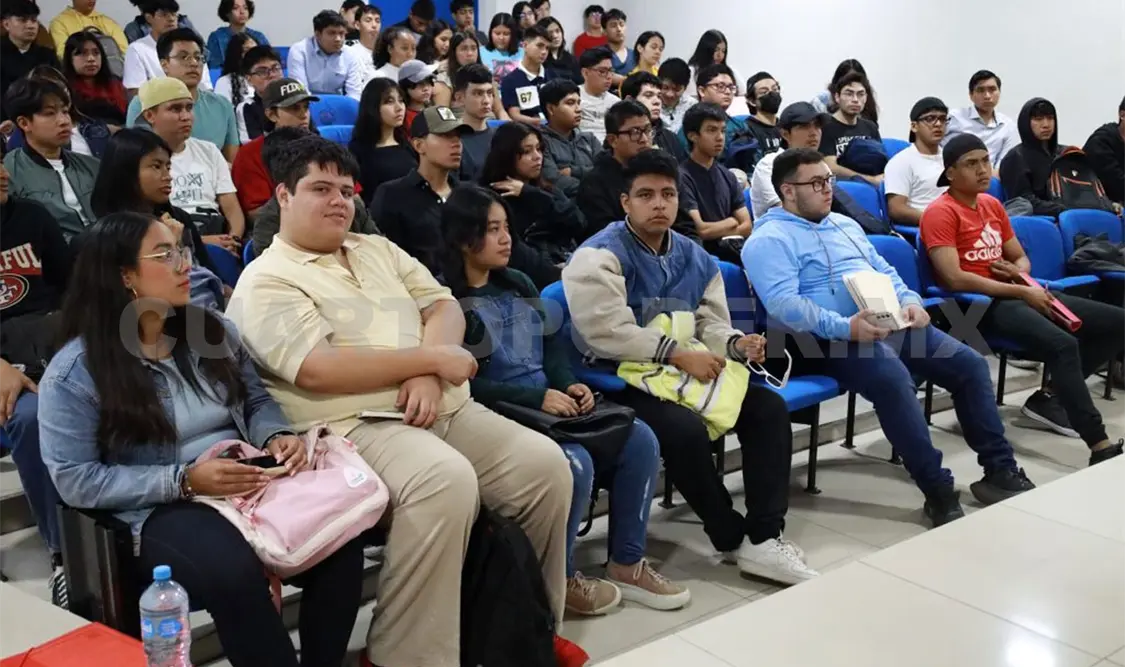 Dan la bienvenida a nuevos estudiantes