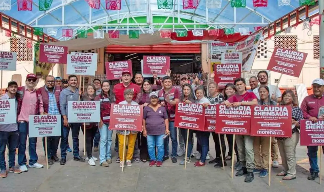 Lleva a cabo Carlos Molina brigadeo a favor de Sheinbaum