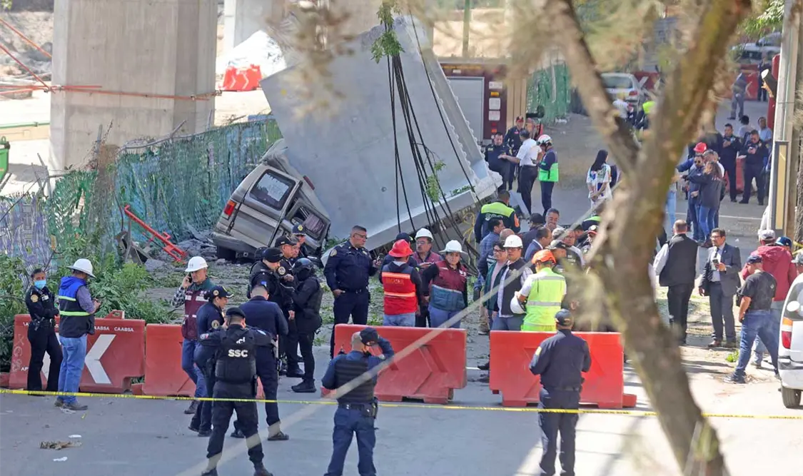 Cae dovela de concreto en Tren Interurbano