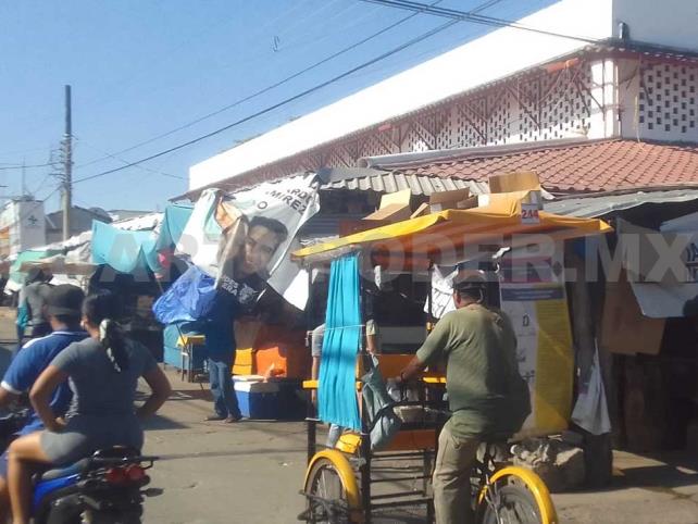 Aumenta el ambulantaje en mercado de Pijijiapan