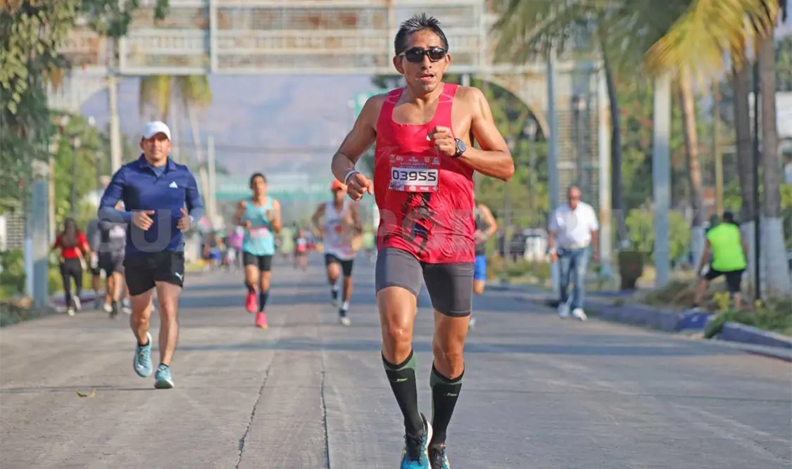 Presentan Medio Maratón Internacional