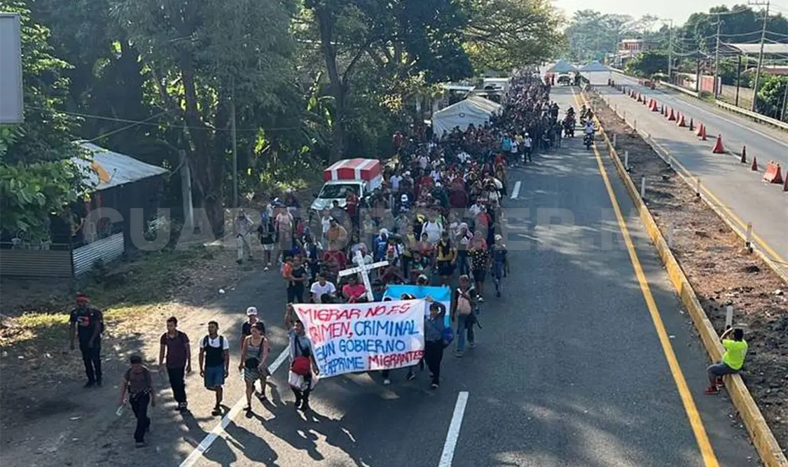 Caravana de migrantes sigue avanzando