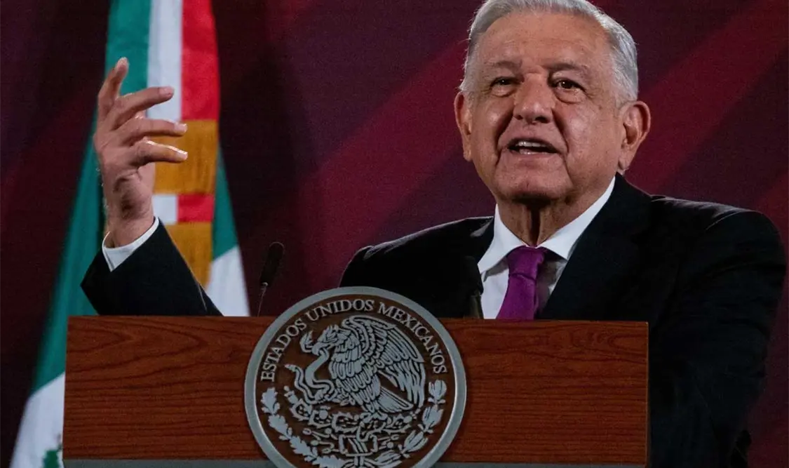 Va López Obrador contra el consumo de drogas químicas
