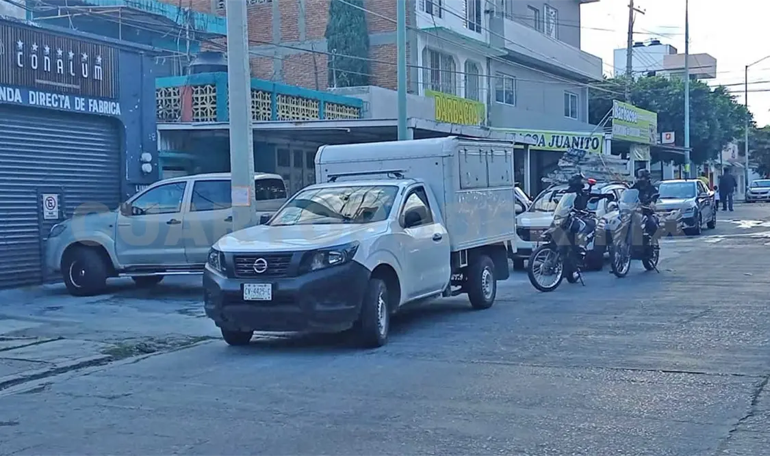 Lo hallan ahorcado al interior de su casa