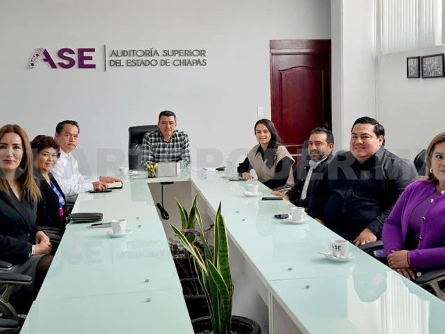 Comisión de Vigilancia sostiene reunión con ASE: Flor Esponda