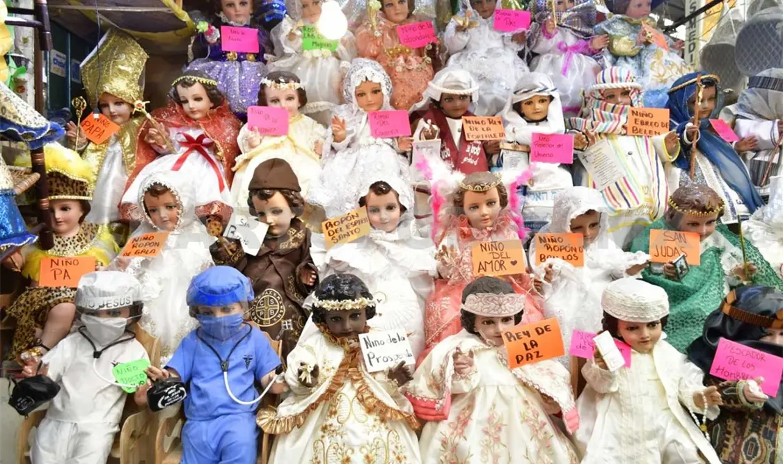 La tradición de vestir al Niño Dios