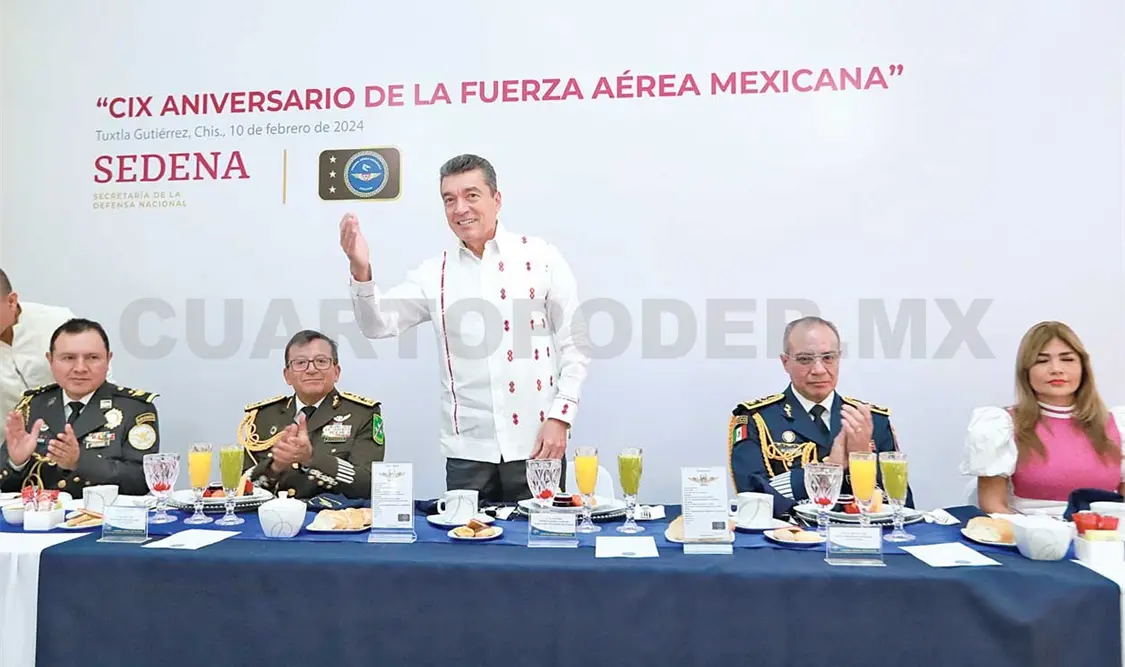 Escandón Cadenas sostuvo que la Fuerza Aérea Mexicana se caracteriza por la vocación de servir. CP