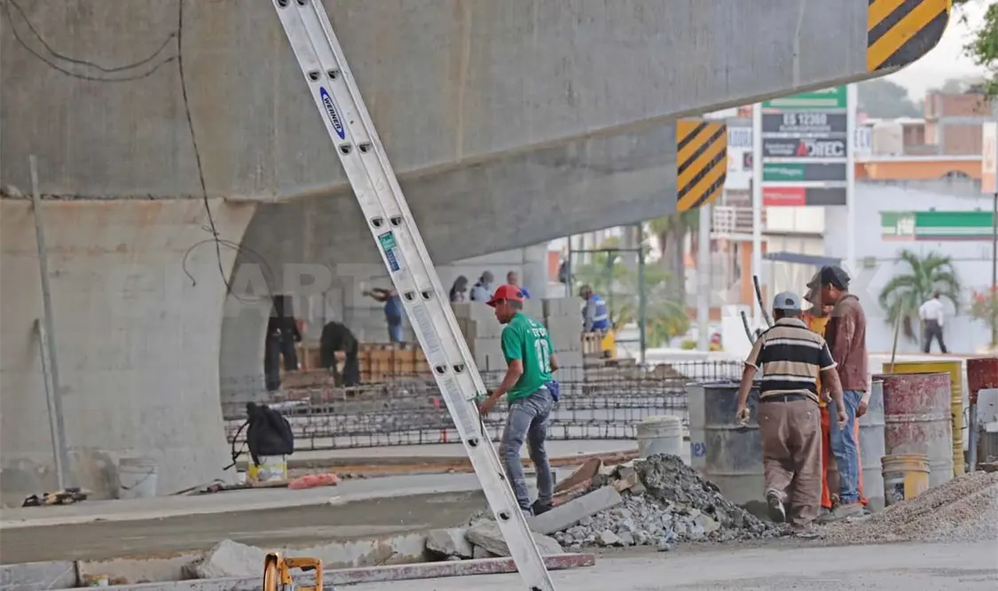 La construcción es la única actividad que mantiene alzas. Diego Pérez / CP