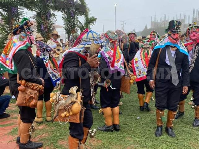 Colorido y tradición en el Carnaval Tancoy 2024