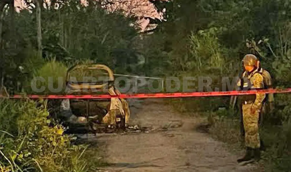 Hallan a hombre en la cajuela de auto en cenizas
