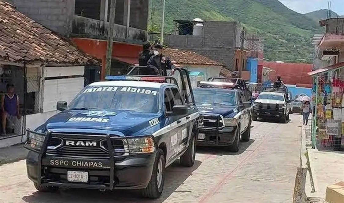 Encuentran dos cuerpos al fondo de un barranco