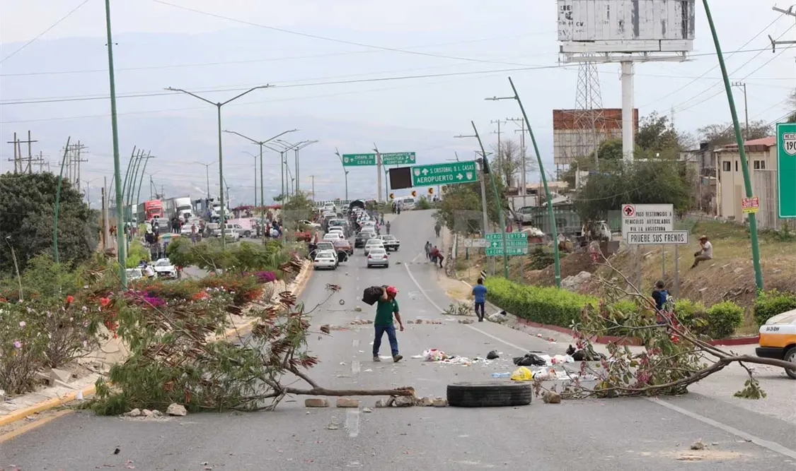 Manifestaciones y bloqueos en diferentes puntos