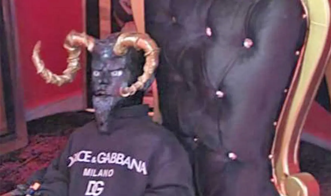 En el cateo, agentes de la SSC hallaron un altar satánico. Cortesía