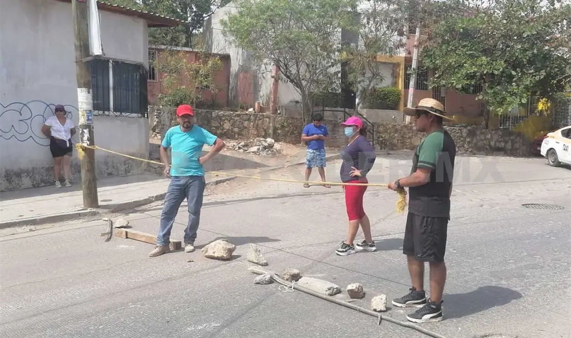 Explicaron que su molestia es porque al iniciar actividades la ruta 6, las otras rutas se molestaron. José Ortega / CP
