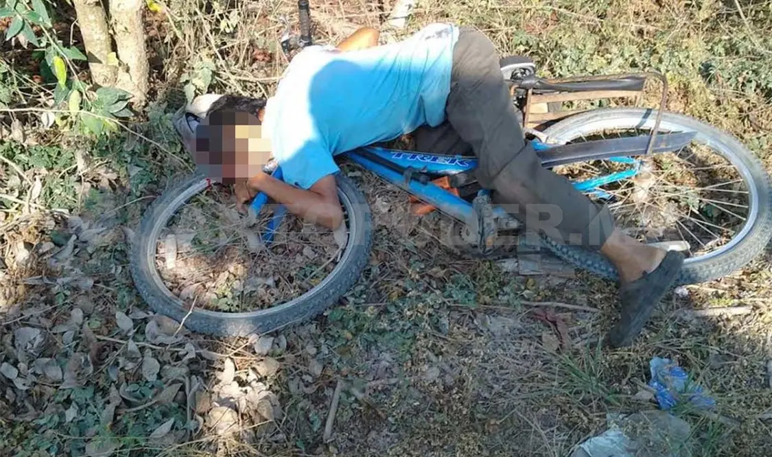 Tras conocerse la noticia sobre el crimen, se dio la orden para que el cuerpo fuera levantado y llevado a la morgue. Víctor Sánchez / CP