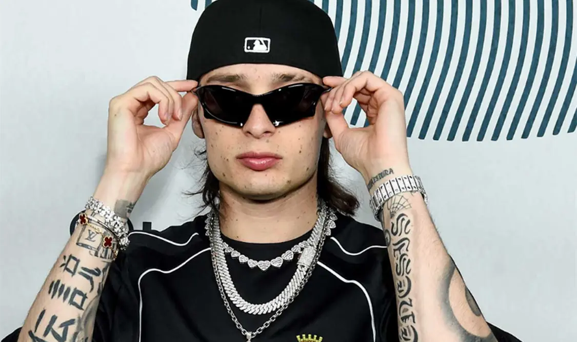 Peso Pluma es anexado