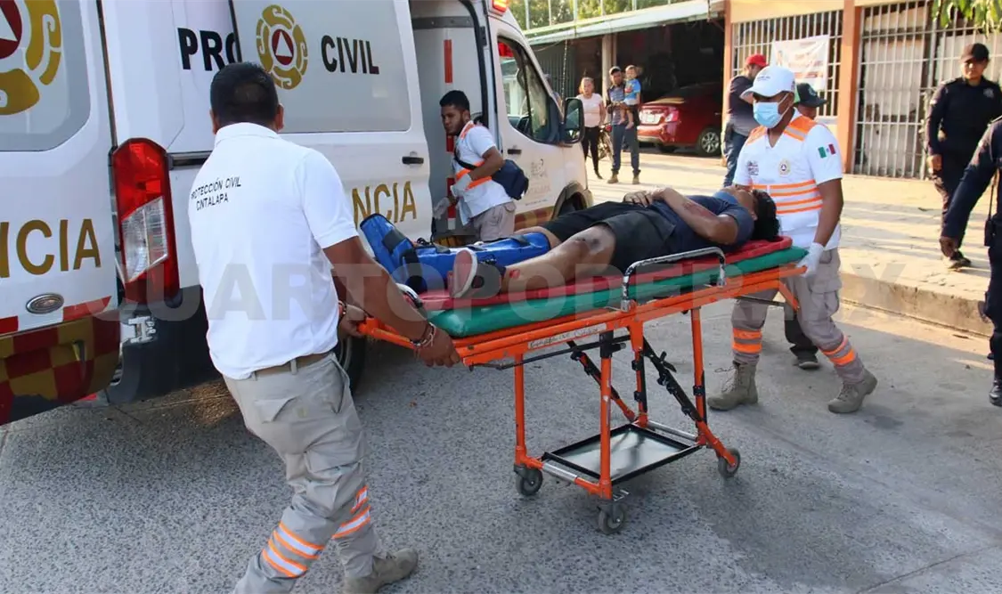 Corte de circulación deja a motociclista en urgencias