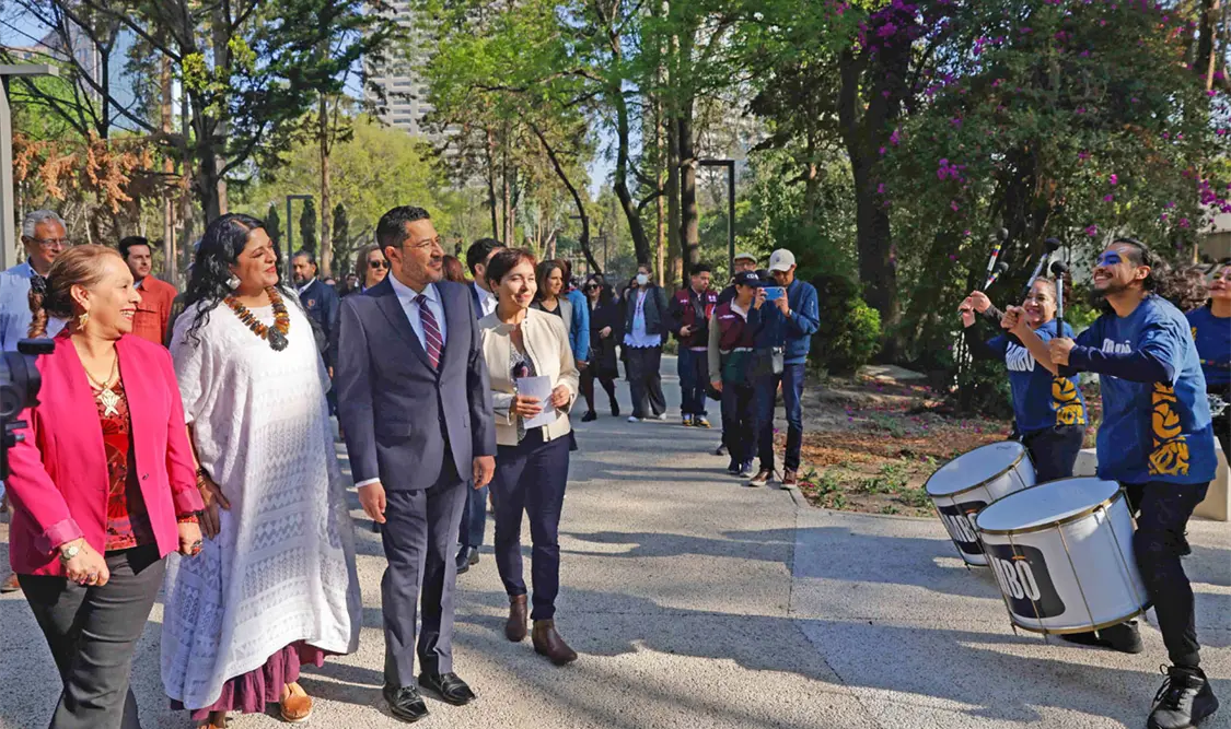 Inauguran Jardín Escénico de Chapultepec