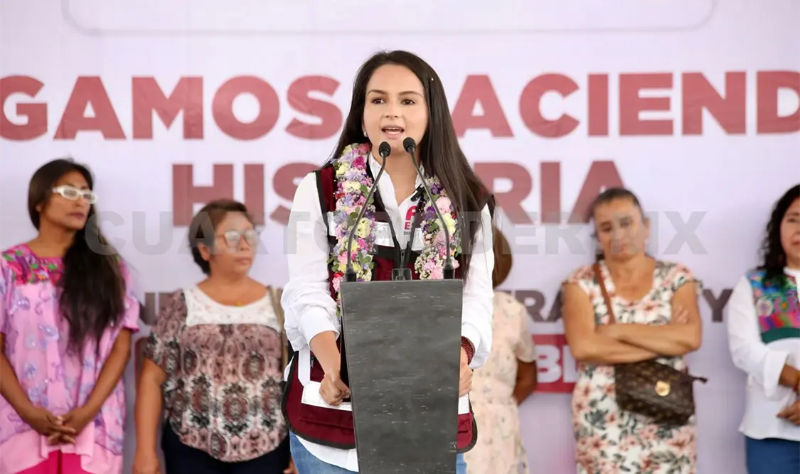 Escribiremos el futuro del Distrito VI: Flor Esponda