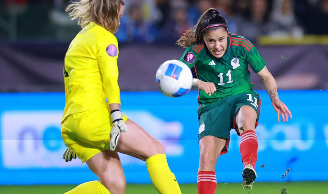 México vence a Paraguay y está en semifinales
