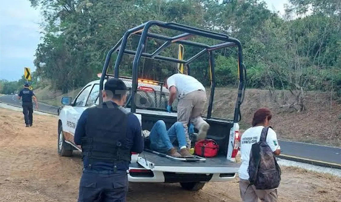 Enfermero queda grave al sufrir percance vial
