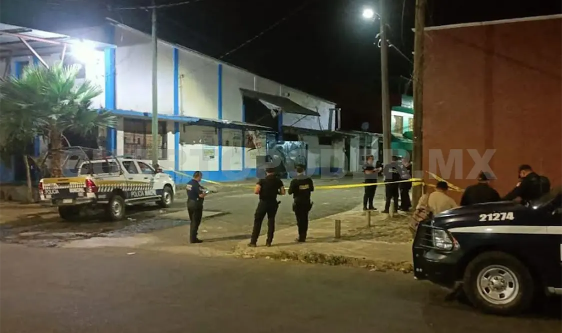 Joven es asesinado a balazos en la vía pública