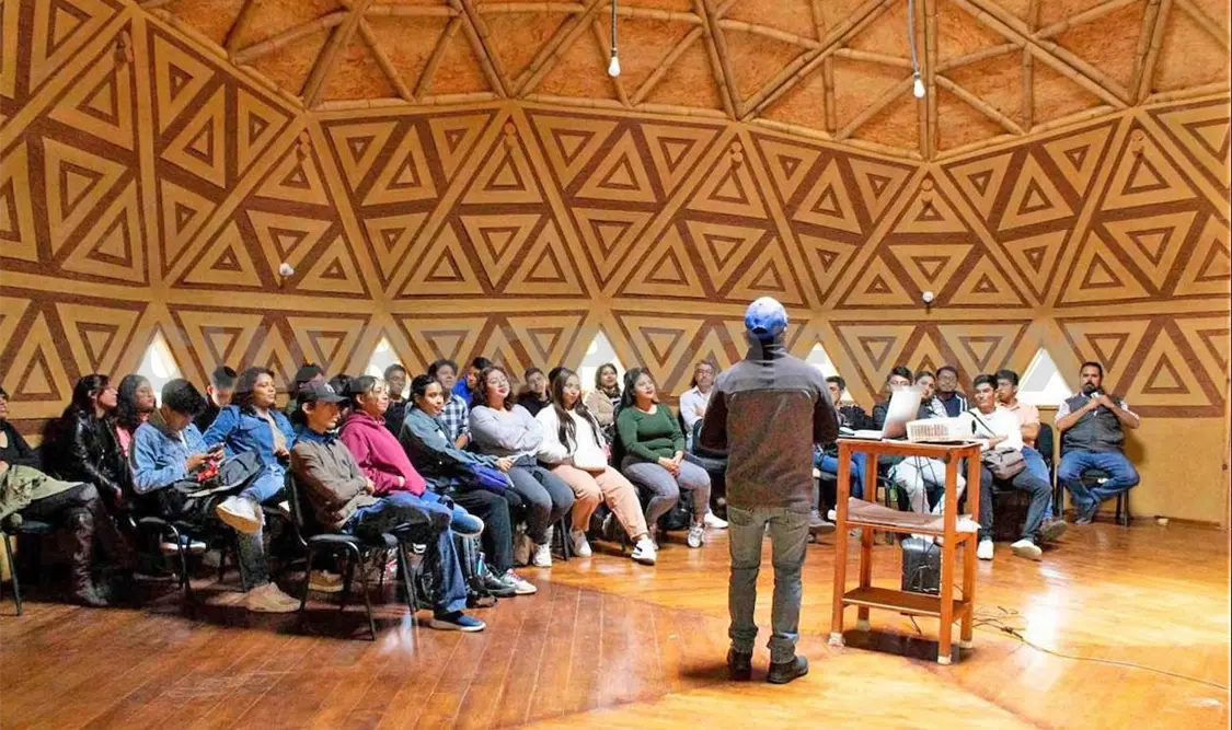 Otros Mundos es una organización ambientalista en San Cristóbal. CP