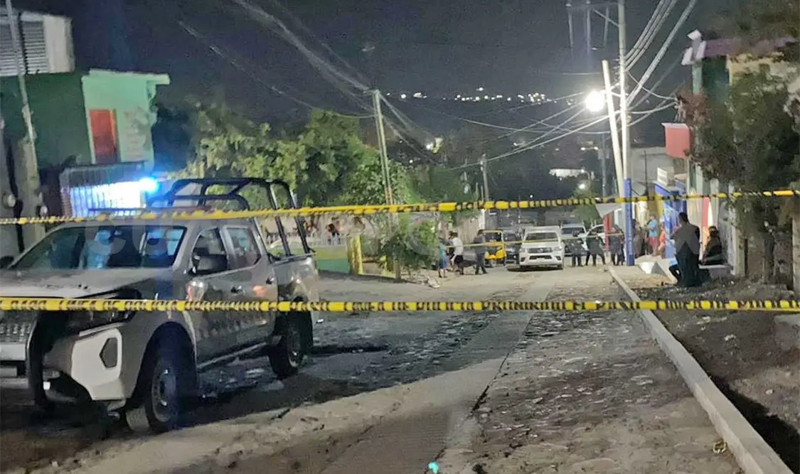 Matan a balazos a dos hombres en una pollería
