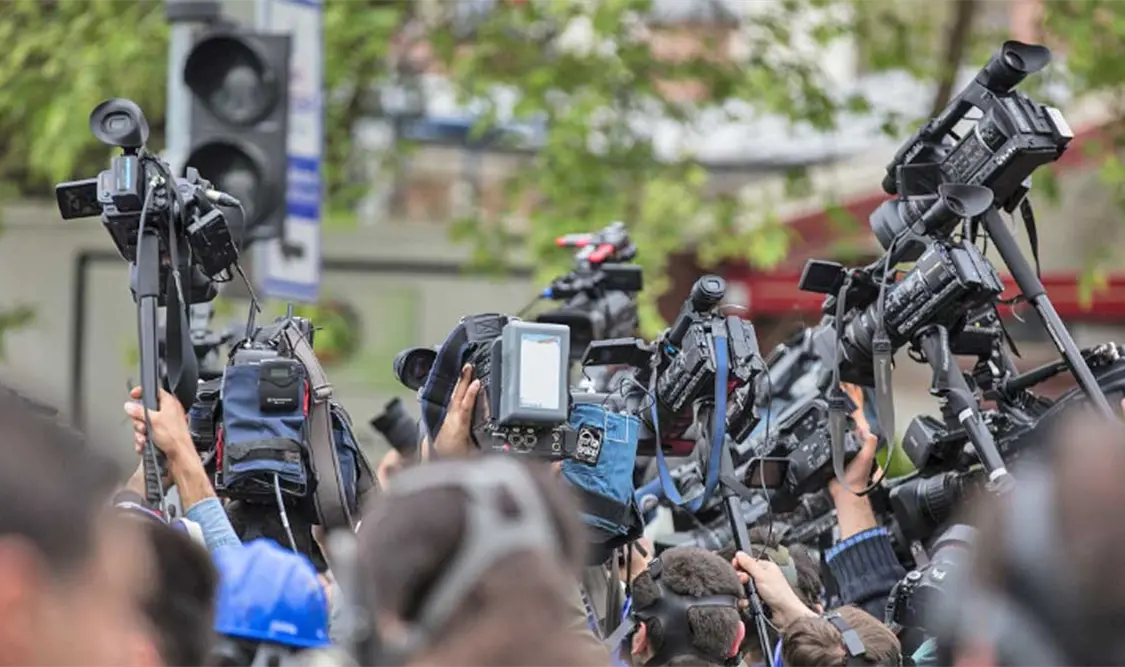 Periodistas solicitan cobertura equitativa