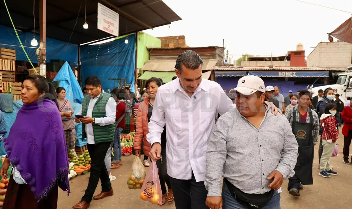 Mercados construyen la economía del día a día