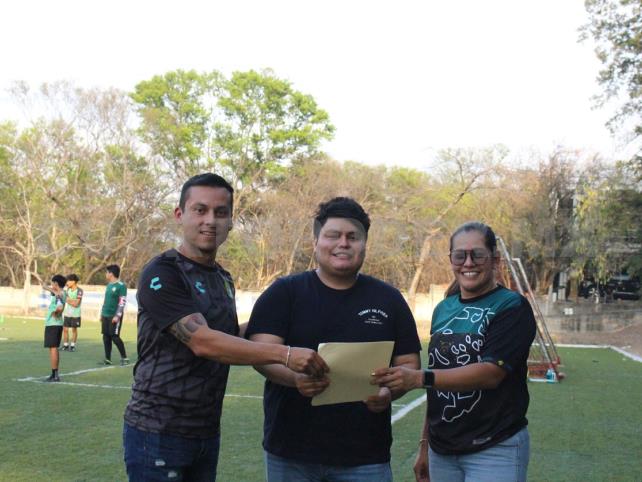 Recrea se une a la manada Recrea se une a la manada