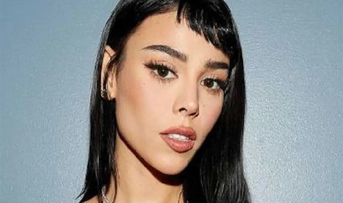 Danna se disculpa por promover acoso