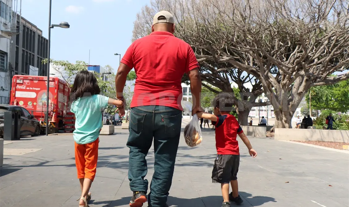 Rosita busca apoyo para una cirugía