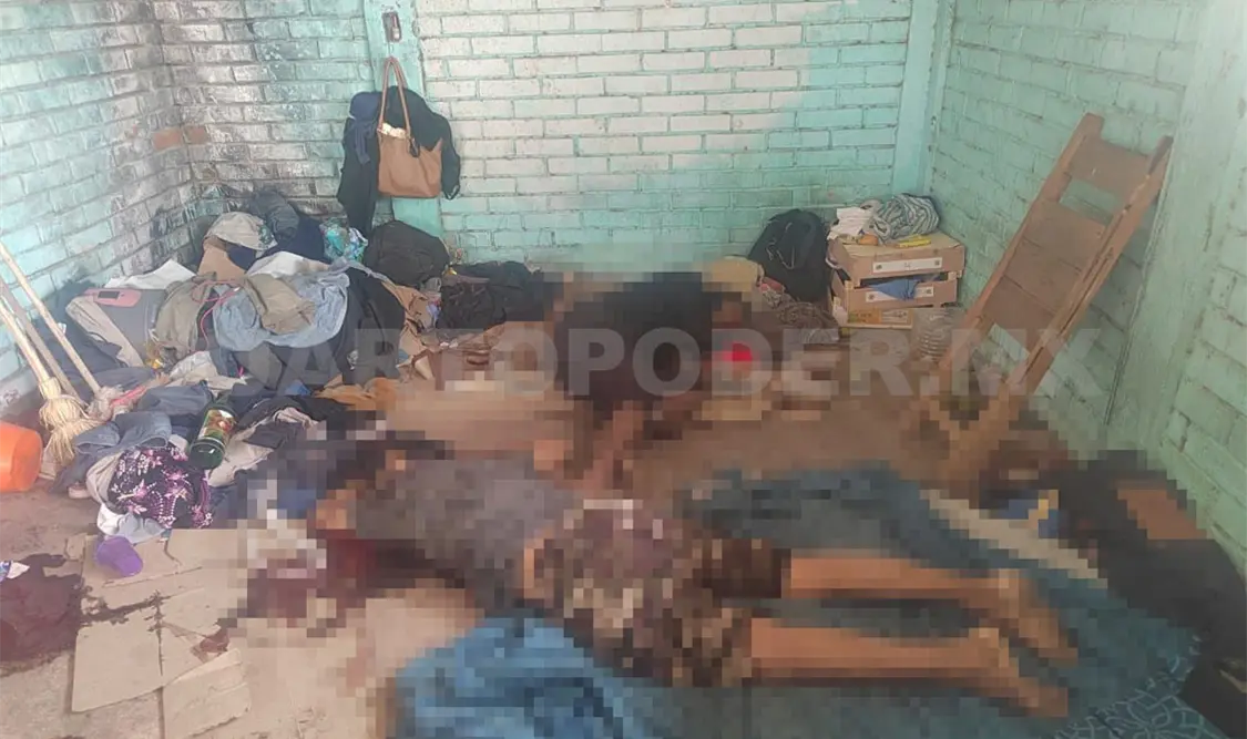 Hallan a dos sujetos muertos frente a hospital