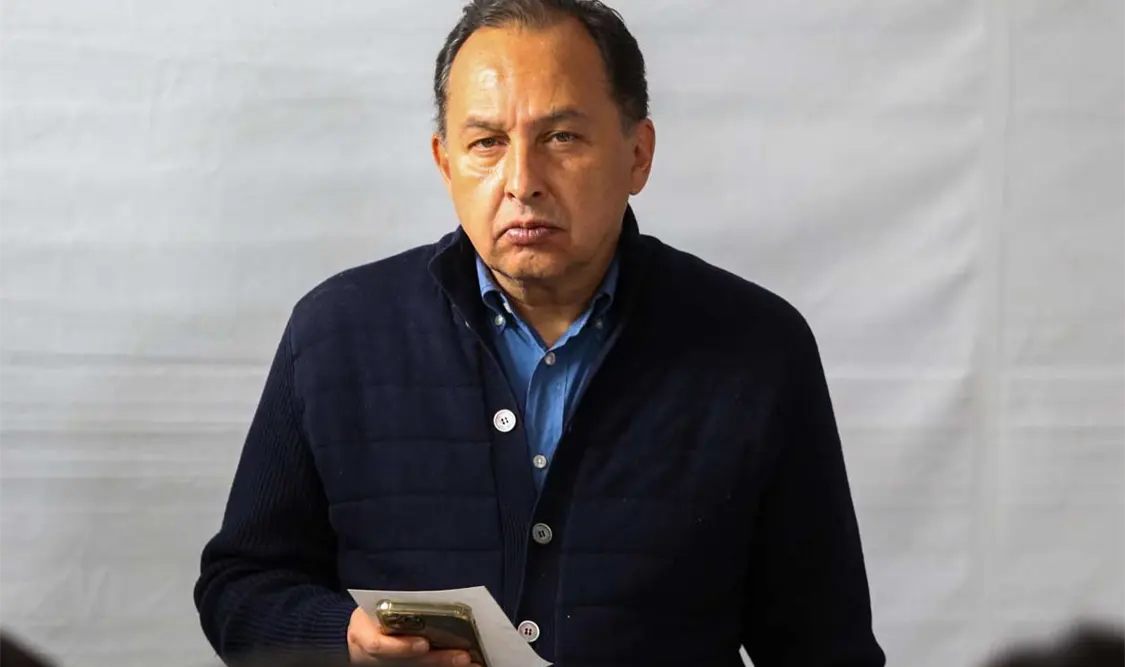 Piden a Claudia responder cuestionamientos de XG