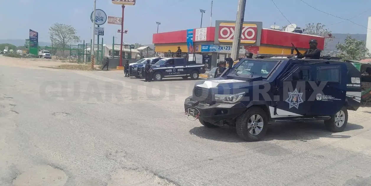 Asesinan a dos policías afuera de Telecomm