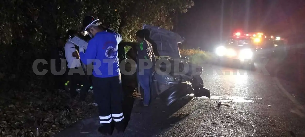 Ocho heridos y autos destrozados, saldo de carambola