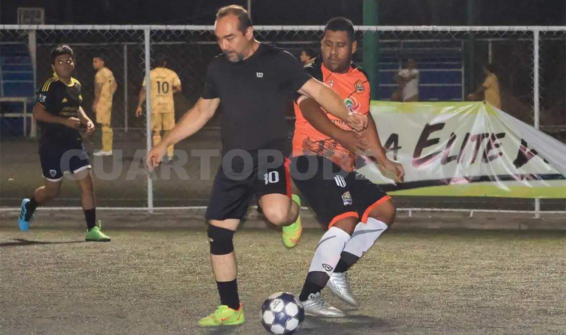 Cazadores presenta indumentaria