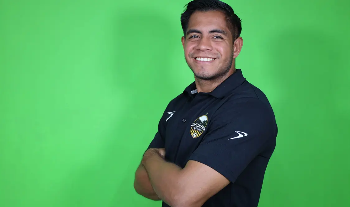 El zaguero chiapaneco invitó a la afición a apoyarlos en el partido del Lunes Premier. Carlos López/CP