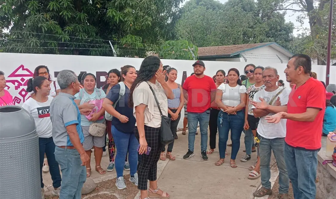 Denuncian presencia de acosadores