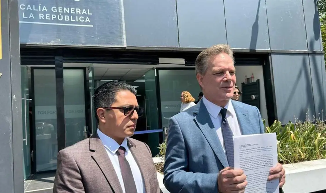 Demandan a Rocío Nahle y a su esposo